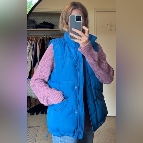 Simon’s Twik Blue Puffer Vest - Picture 9 of 10